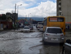 Нийслэлд 750 гаруй өрх үерийн аман дээр амьдарч байна