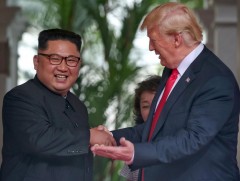 Дональд Трамп: Умард Солонгосын удирдагч Ким Жон Унтай хэлэлцээ хийх хэвээрээ...