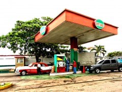 Кубад эрчим хүчний хямрал нүүрлээд байна