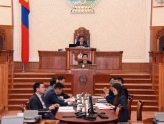 Төрийн өмчит үйлдвэрийн газруудад тогтоосон онцгой дэглэмийн хугацааг зургаан сараар сунгалаа