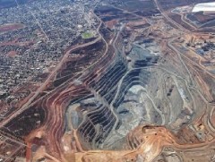 Уул уурхайн осолд өртсөн хүнд 8 цагийн дараа эмнэлгийн тусламж хүрдэг байна