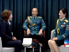 Явлаа ирлээ: ЦДБЭЧ-ын Бүжгийн албаны дарга, балетмейстер Ш.Дамдинбазар, ЦДБЭЧ-ын бүжиг дэглээч О.У..