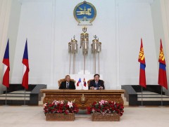 Хоёр орны худалдаа эдийн засгийн хамтын ажиллагааг шинэ шатанд гаргахаар тохиролцжээ