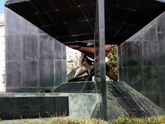 Лосолын Лааган гурван удаа хэлмэгджээ