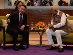 Ерөнхийлөгч Х.Баттулгад Карнатака мужийн захирагч Важубхай Рубадхай бараалхав