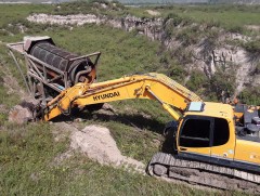 Сэлэнгэ аймагт хууль зөрчсөн уурхайнуудын үйл ажиллагааг зогсоолоо