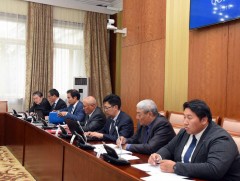 Үндсэн хуульд оруулах нэмэлт, өөрчлөлтийн төслийн нэг дэх хэлэлцүүлгийг хийлээ