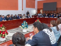 У.Хүрэлсүх: Төрийн албан хаагчид иргэдэд түргэн шуурхай, тэгш үйлчлэх ёстой