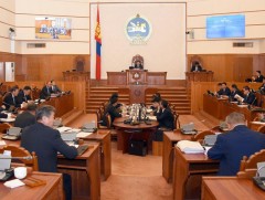 Монгол Улсын 2020 оны төсвийн тухай хуулийн төслийг хэлэлцэж эхэллээ
