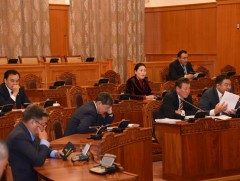 Шинжлэх ухаан, технологийн тухай хуульд нэмэлт, өөрчлөлт оруулах тухай хуулийн төслийг хэлэлцэв