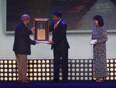 Монгол Улсын Ерөнхий сайд Эмч нарын VI Их хуралд үг хэлэв