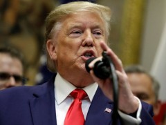 Ерөнхийлөгч Трамп Туркийн эдийн засгийг сүйрүүлнэ хэмээн сүрдүүлжээ