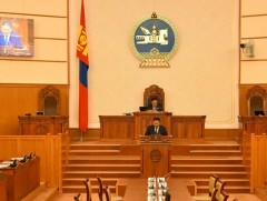 Үндсэн хуульд нэмэлт, өөрчлөлт оруулах журмын тухай болон зарим хуулийн төслүүдийг баталлаа