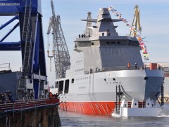 “Иван Папанин” усан онгоцыг байлдаанаас гадна мөс зүсэхэд ашиглана