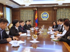 Охидын эрхийн өдрийг тохиолдуулан МЭХ-ны төлөөллийг хүлээн авч уулзав