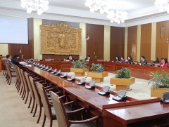 Шинжлэх ухаан, технологийн тухай хуульд нэмэлт, өөрчлөлт оруулах тухай хуулийн төслийг хэлэлцэхийг..