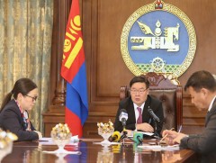 Монголбанк, СЗХ-ны удирдлагад хариуцлага тооцох нь зүйтэй гэж үзэж байгаагаа мэдэгдлээ