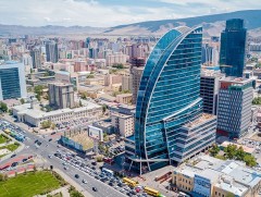 Өндөр барилгад ажиллаж байх үеийн аюулгүй ажиллагааны стандарт байдаггүй