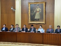 Монгол Улсын Үндсэн хуулийн 19 зүйл, 36 заалтад нэмэлт, өөрчлөлт оруулжээ