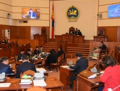 СЗХ-ны дарга, Монголбанкны ерөнхийлөгчийг үүрэгт ажлаас нь чөлөөллөө