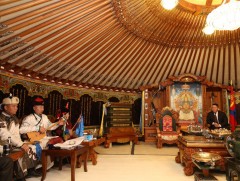 Монгол Улсын Ерөнхийлөгчийн зарлигийн дагуу тууль хайллаа