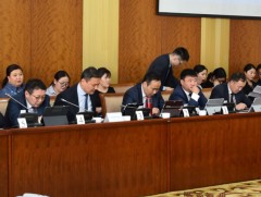 Засгийн газрын тусгай сангийн тухай хуулийн шинэчилсэн найруулгын төслийн эцсийн хэлэлцүүлгийг хий..