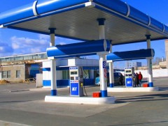 Нийслэлд шатахуун түгээх станц байх ёстой хэмжээнээс гурав дахин их болжээ