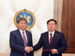 “Саарал жагсаалт”-аас гарах эрх зүйн зохицуулалт хийх хуулийн төслүүдийг өргөн барилаа