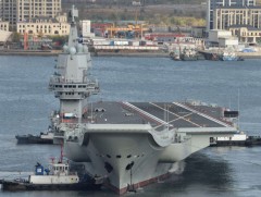 БНХАУ дотооддоо үйлдвэрлэсэн анхны тээвэрлэгч усан онгоцоо ашиглаж эхэлжээ 