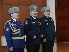 Монгол Улсын Ерөнхийлөгч Х.Баттулга зарлиг гаргаж Цэргийн дээд цол олголоо