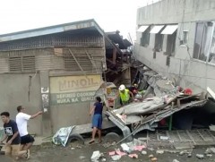 Филиппинд 6.9 магнитудын хүчтэй газар хөдөллөө 