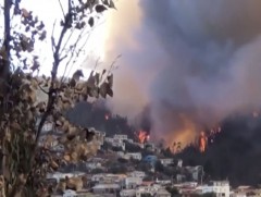 Гал түймрийн улмаас 80 орчим байшин шатжээ 