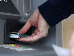 Төрийн албан хаагчдын ХОМ-ээс гадна банкны гүйлгээ, зарлагыг хянаж шалгах хэрэгтэй 