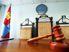Шүүгдэгч тус бүрээс 355 сая гаруй төгрөг гаргуулж, хохирлыг барагдуулна