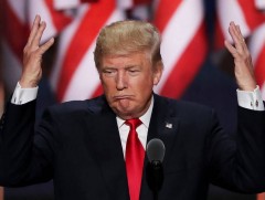 Дональд Трампад хариуцлага хүлээлгэх баримт бичгийг олонхын саналаар дэмжлээ 