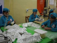 Монгол Улс өдөрт 54 мянган маск үйлдвэрлэдэг