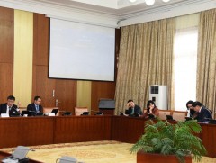 Иргэдийн тэтгэвэр барьцаалсан зээлийн төлбөрийг төрөөс нэг удаа төлөх тухай хуулийн төслийг хэлэлц..
