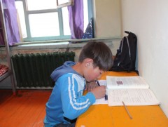 Сургуулийн дотуур байрыг 