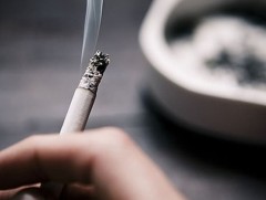 Тамхинд ногдуулах татварыг нэмэгдүүлснээр өсвөр насныхны дунд тамхидалт 2-3 дахин буурна