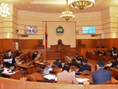 Оюуны өмчийг эдийн засгийн эргэлтэд оруулах тухай хуулийн төслийн анхны хэлэлцүүлгийг хийв