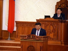 “Зарим газар нутгийг улсын тусгай хамгаалалтад авах, хилийн заагт өөрчлөлт оруулах тухай” УИХ-ын т..