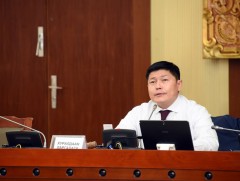 Хөөн хэлэлцэх хугацаа нь дууссан авлигын гэмт хэргүүдийг сэргээн шалгах хуулийн төслийг анхны хэлэ..