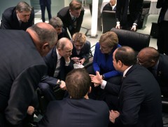 Ливи улсад энх тайвныг тогтоох асуудлаарх удирдагчид хэлэлцэж байна