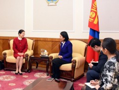 УИХ-ын гишүүн Б.Саранчимэг Канад Улсаас Монгол Улсад суугаа Элчин сайдыг хүлээн авч уулзлаа