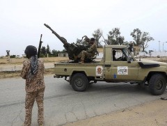 Триполийн өмнөд хэсэгт зэвсэгт мөргөлдөөн дахин эхэлжээ