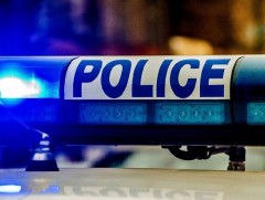 Цахилгаан шатанд суух үед нь 49 настай эмэгтэйг дээрэмджээ