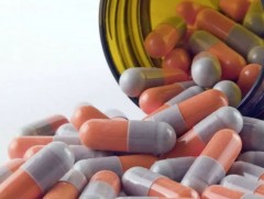 Антибиотикийн зохисгүй хэрэглээ эрүүл мэндэд эрсдэл дагуулдаг 