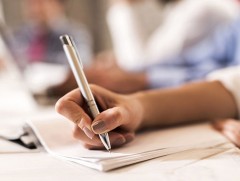 “Аав л эжий хоёртоо” уран сайхны нийтлэл  