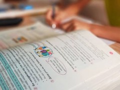 Мал маллахад тусалж байгаа сурагчдад теле хичээлийг хүргэх шаардлагатай