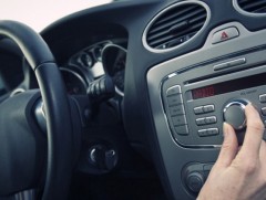 Захиалсан үнэмлэхээ авахгүй удвал торгууль төлөх үү 